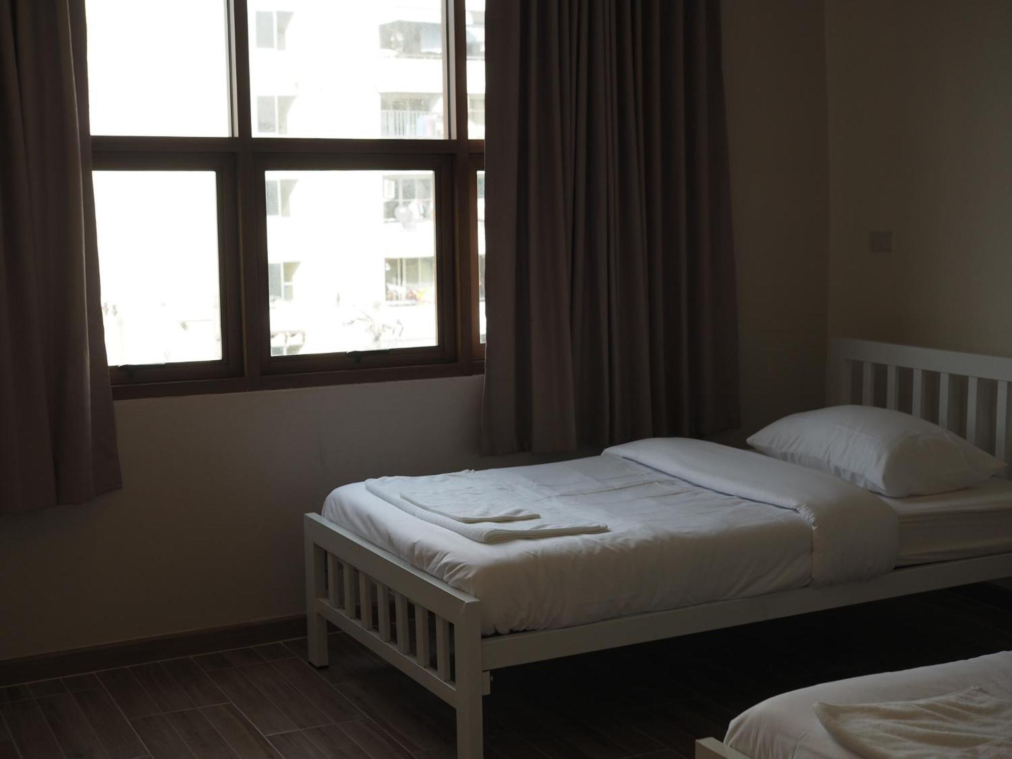Krung Tone Hostel Bangkok Kültér fotó
