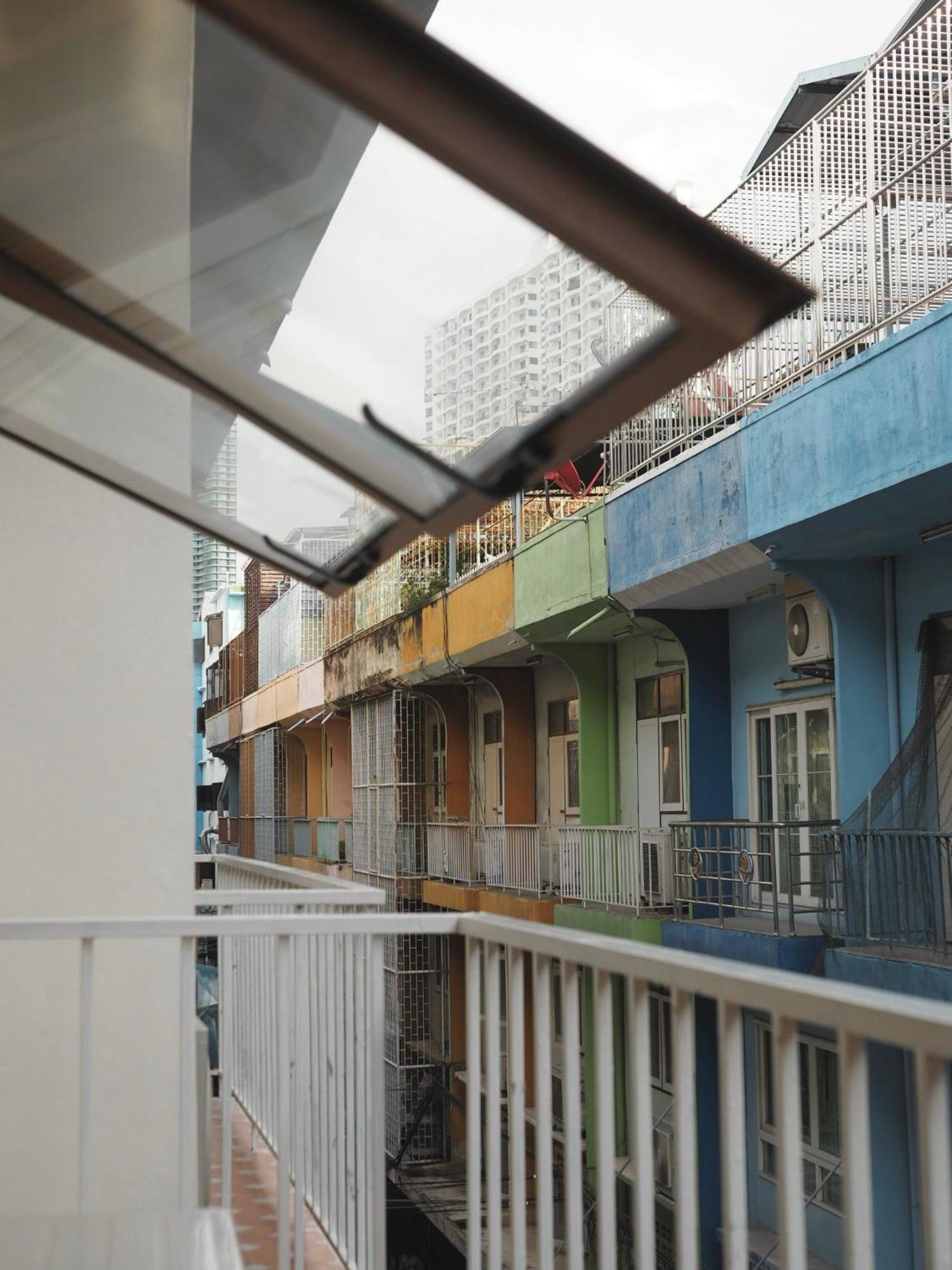 Krung Tone Hostel Bangkok Kültér fotó