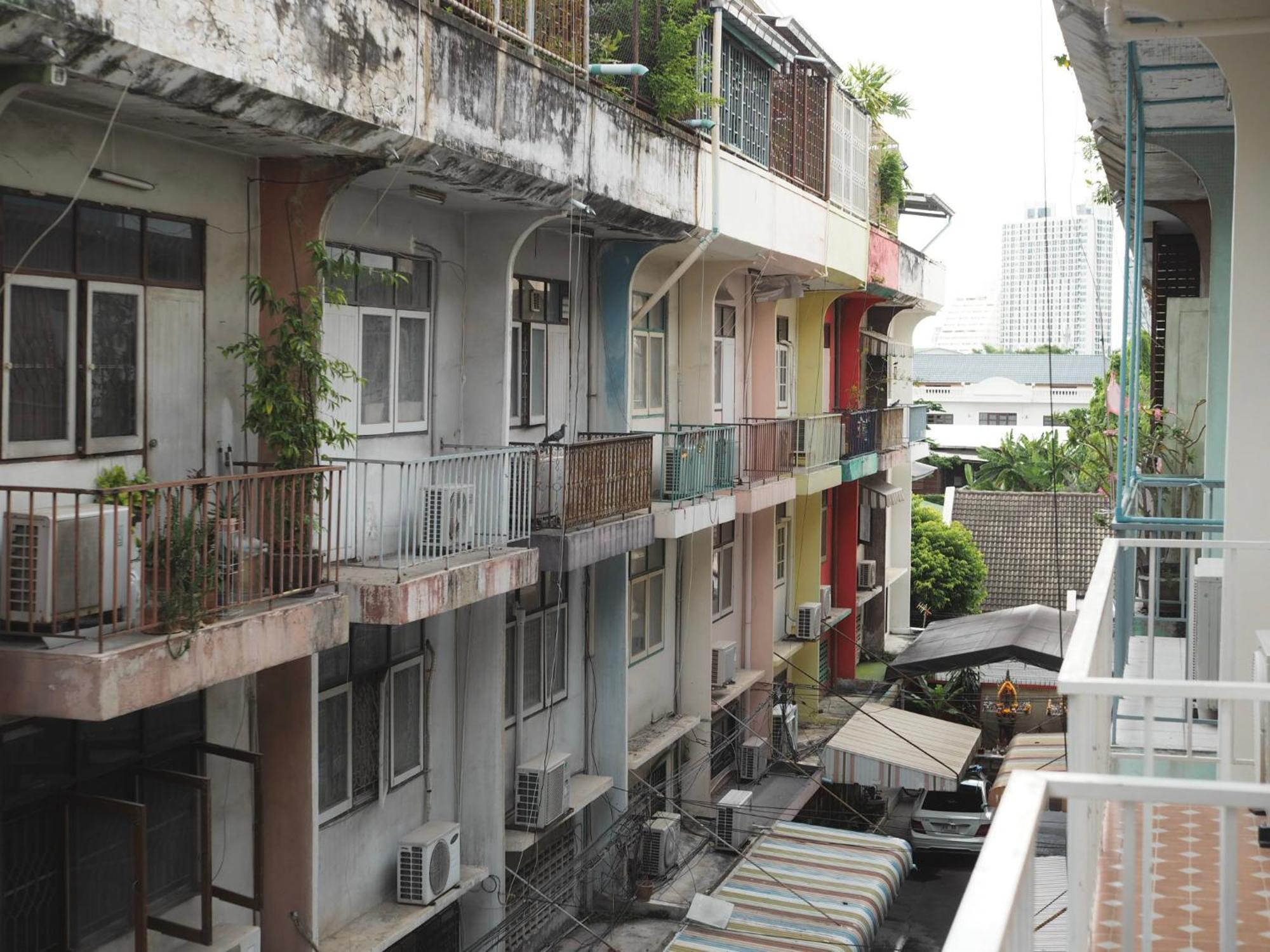 Krung Tone Hostel Bangkok Kültér fotó